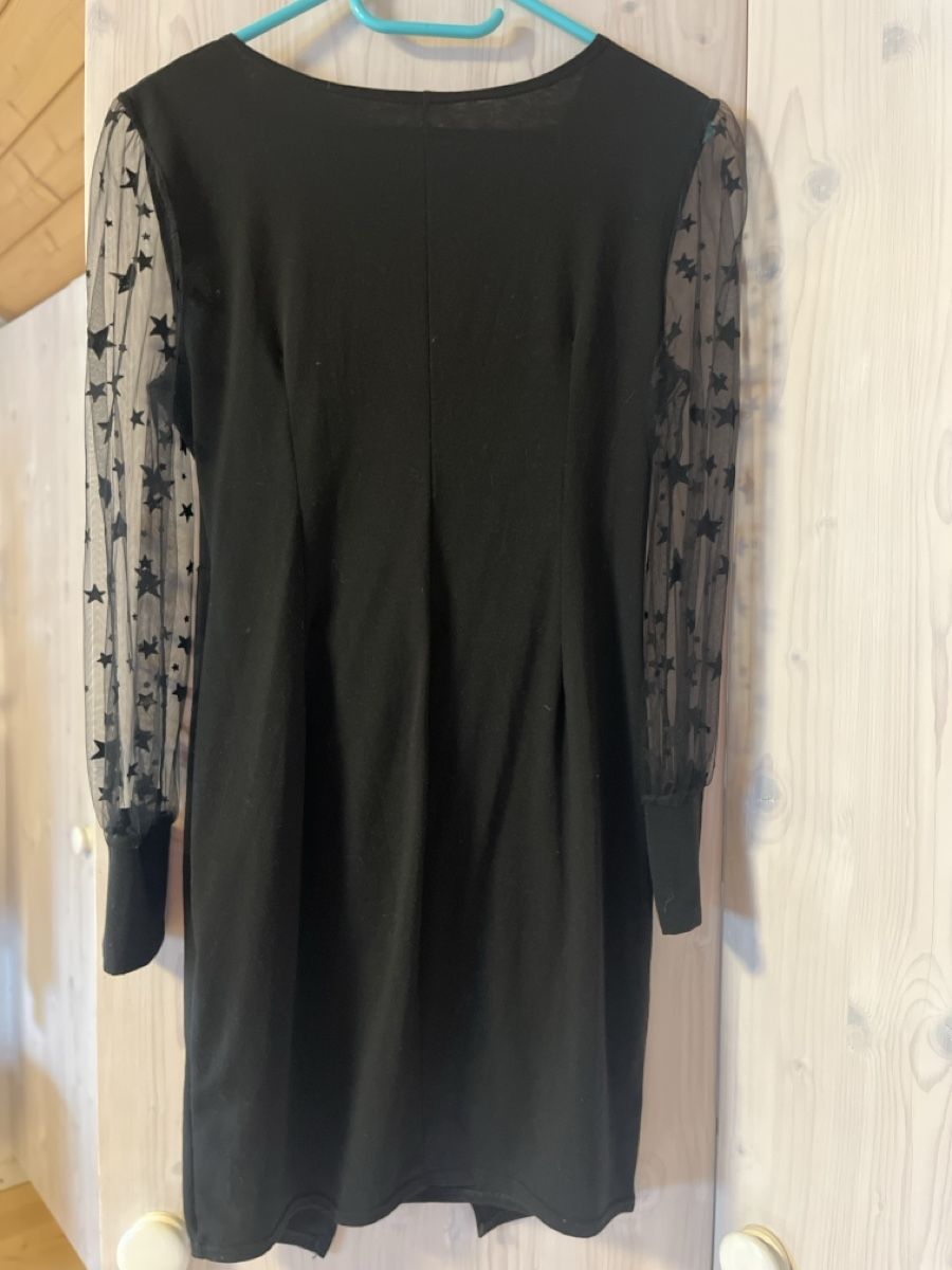 Vestiti: Schwarzes Kleid mit Sternärmeln Gr. S/M – Usato da Kaisten venduto da saleforfun 2