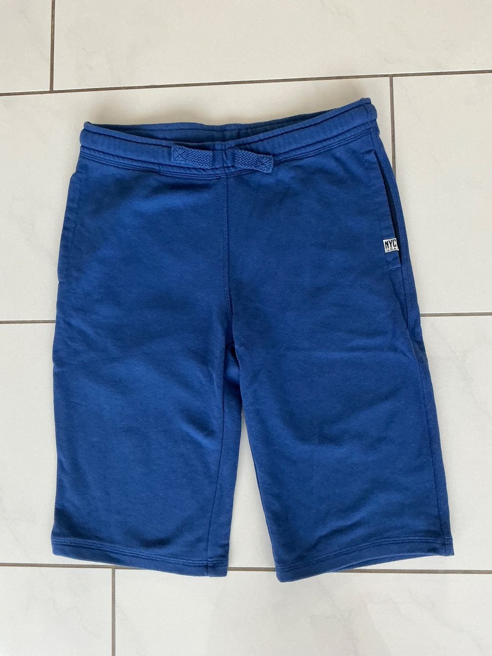 Pantalons: Trikot Bermudas Gr.164 – D'occasion à Biel-Benken BL par Sahra1