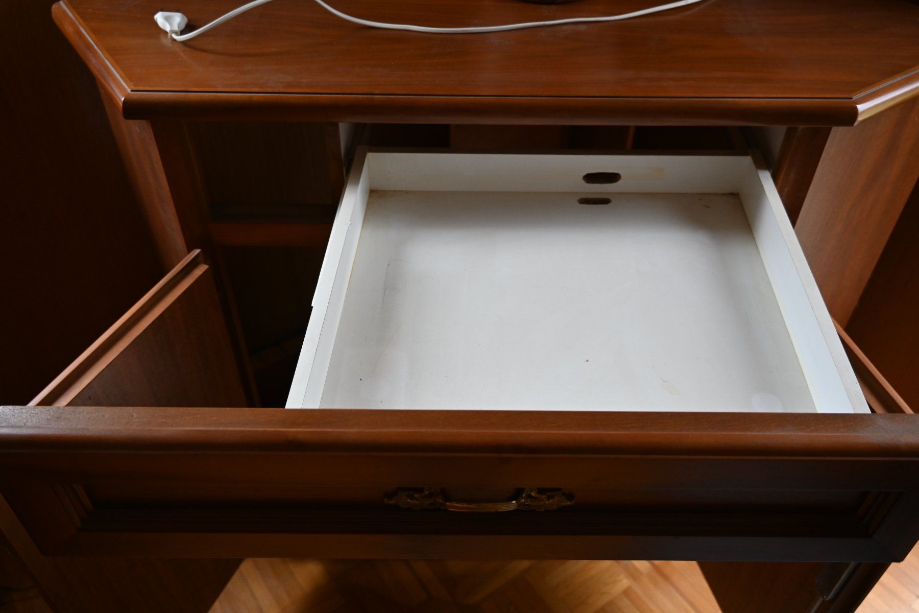 Commodes: Eckkommode – D'occasion à Dietikon par Bhelbling 2