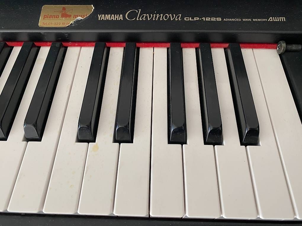 Strumenti musicali: Klavier Clavinova Digitalpiano CLP-122S – Usato da Schlieren venduto da NataschaLeisi 3