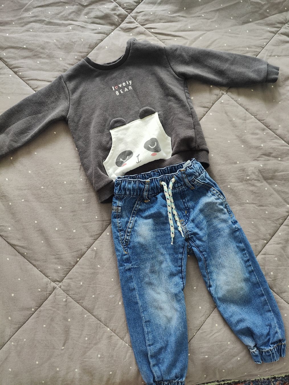 Zara Lotti & Set di vestiti: Kinder Set Zara H&M Panda Pullover Hose Gr. 92 18-24M – Usato da Zürich venduto da sof_f2ts