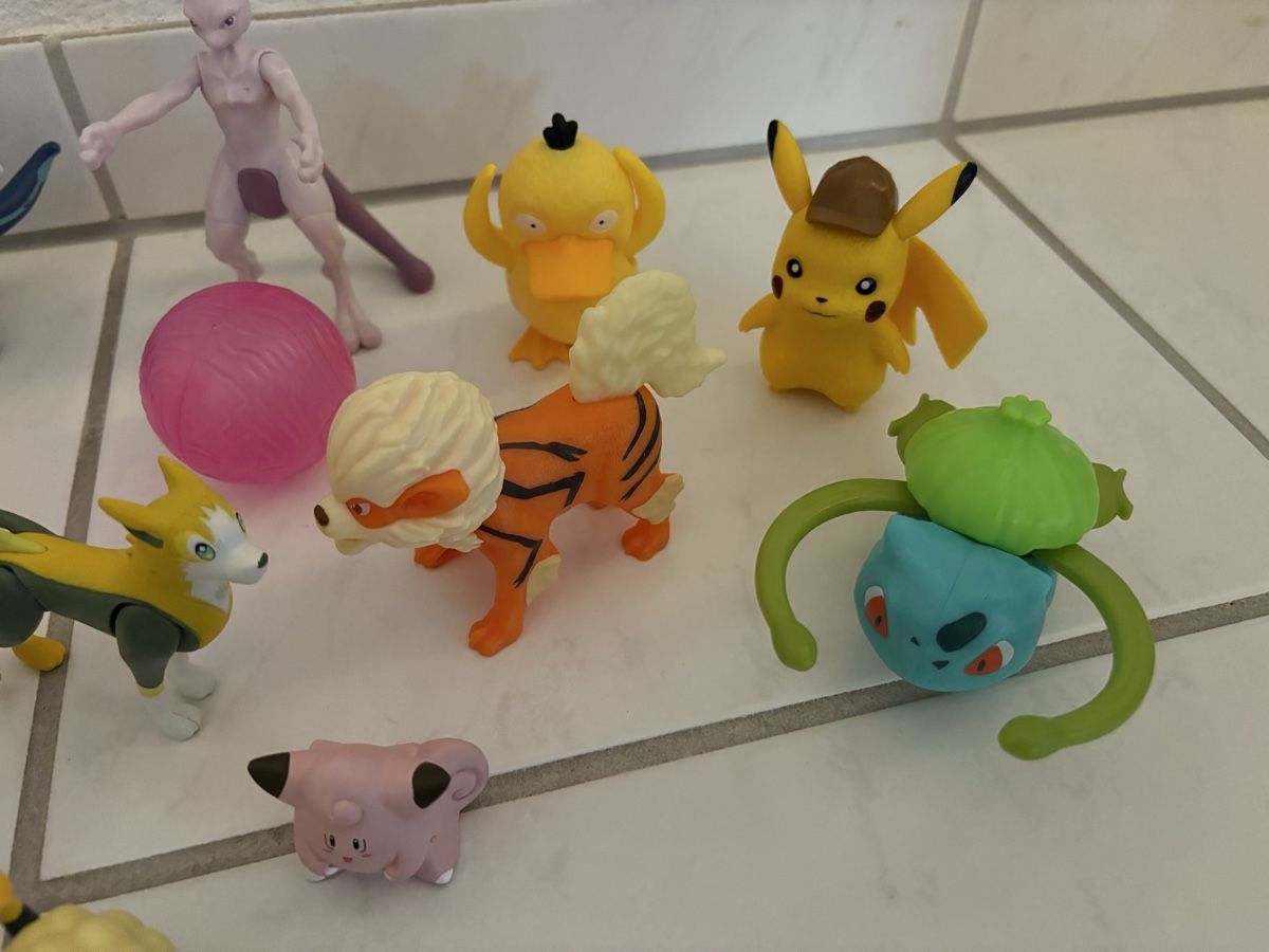 Pokémon Giocattoli: Pokémon Figuren – Usato da Uetikon am See venduto da Winnieclaudia 3