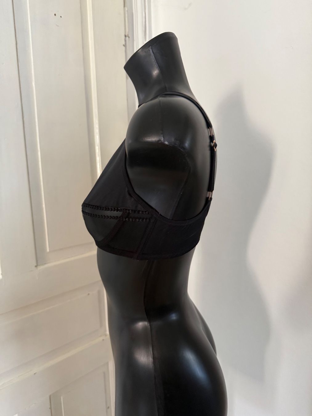 Sonstige Unterwäsche: Agent Provocateur underboob high-neck silk bra – Neu (gemäss Beschreibung) aus Baden von agora_newgeneration 5