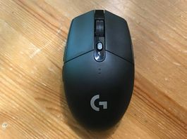 Logitech G305 Gaming Maus  neuwertig + 2. Maus gratis
