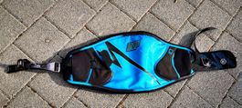 Kite / Windsurf Trapez NP Zone blau Grösse L guter Zustand