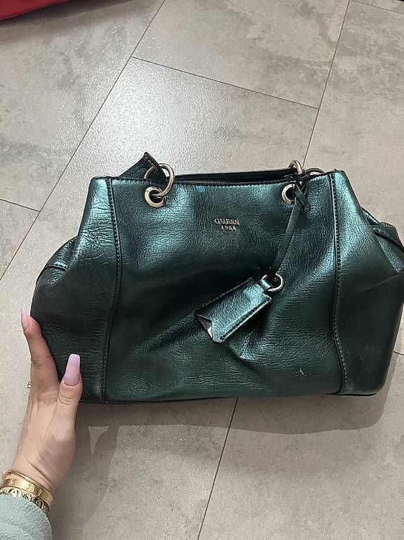 Taschen für Damen: guess handtasche  – Gebraucht aus Adligenswil von balboa5 2