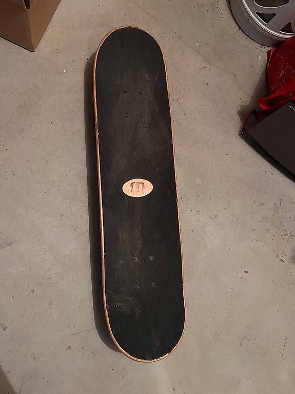Skateboards: Empire Skateboards – Usato da Yvonand venduto da seb_nh7j