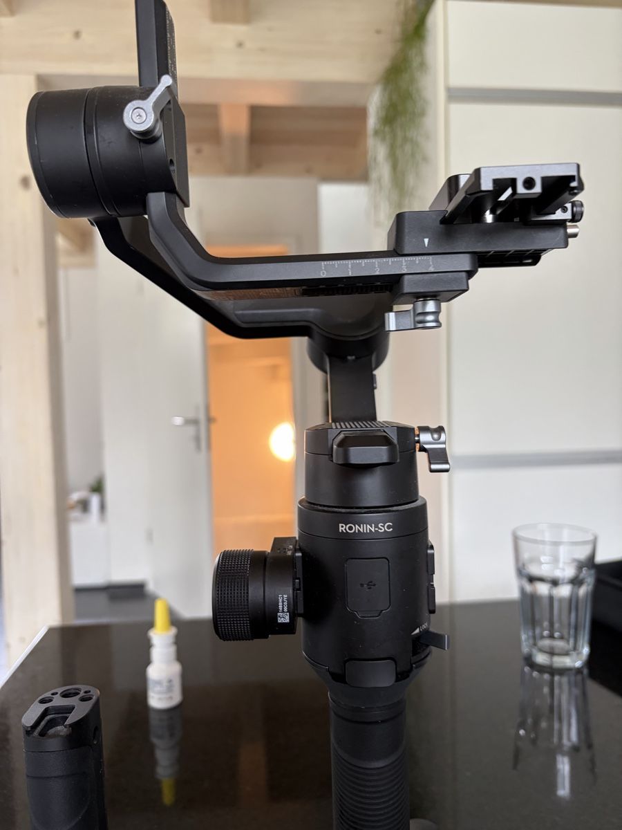 DJI Videocamere: Dji Ronin Sc + Focus Wheel +Smallrig Griff – Usato da Blumenstein venduto da Sovjknnmll 2