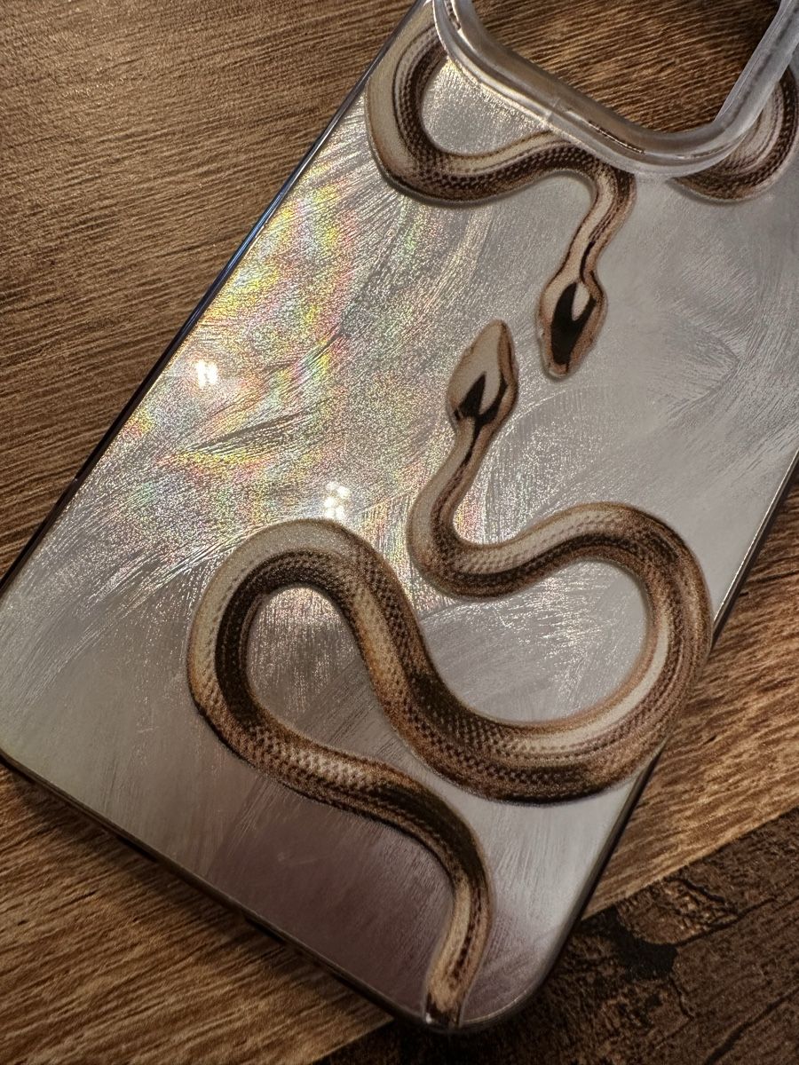 Covers & Schutzfolien: iPhone 14 Pro Hülle mit Schlangenmotiv – Neu (gemäss Beschreibung) aus Siebnen von luana_cataleya 4