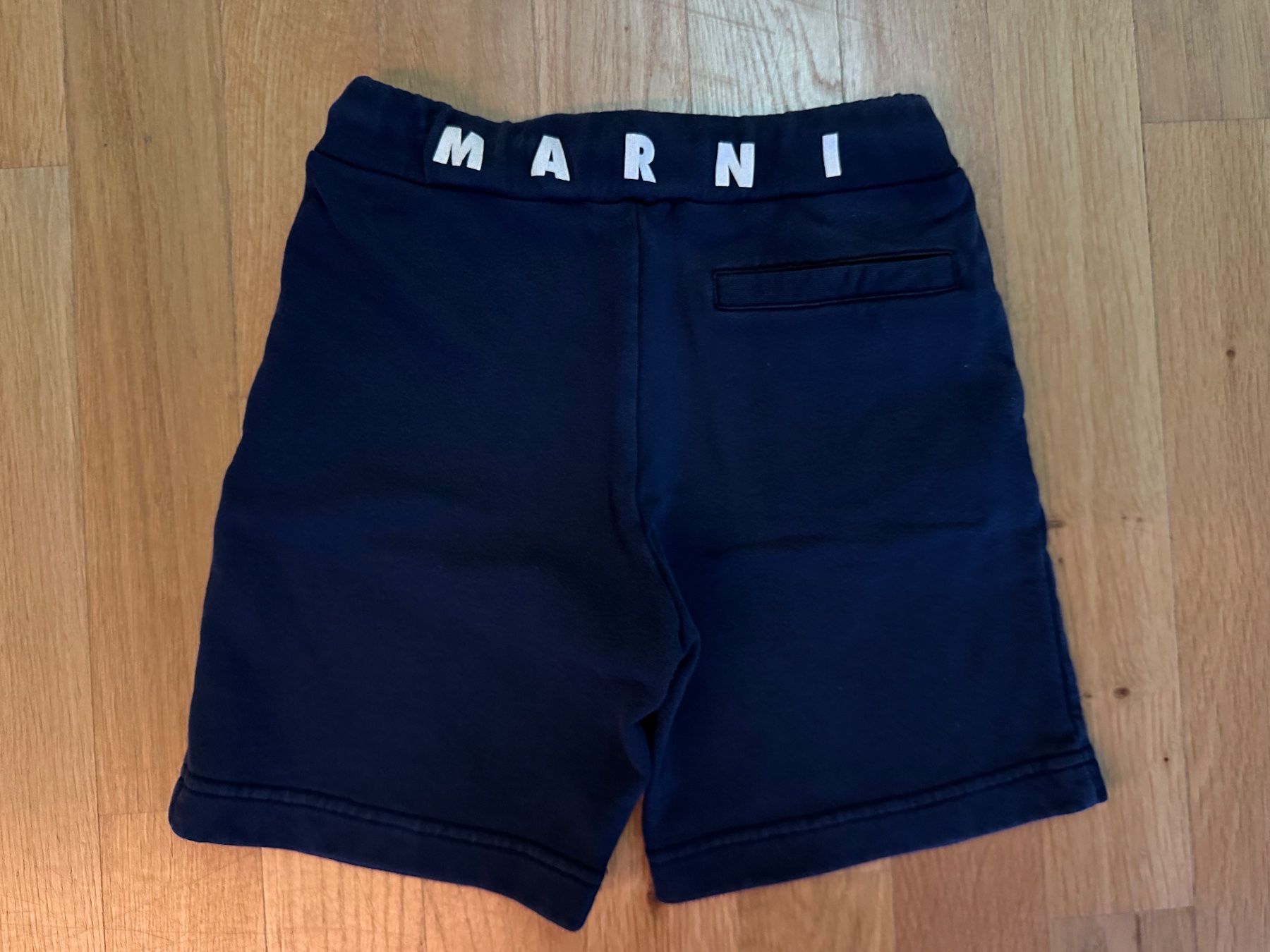 Marni Pantaloni: MARNI Blue Shorts Size 6, as New – Usato da Montagnola venduto da eva_gm6j 1
