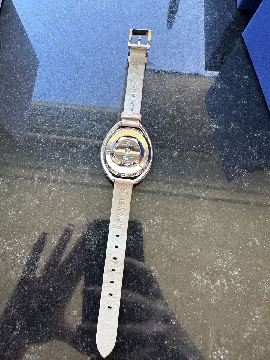 Swarovski Orologi: Swarovski Crystalline Oval Uhr – Nuovo (secondo la descrizione) da Bern venduto da Shininglove 3