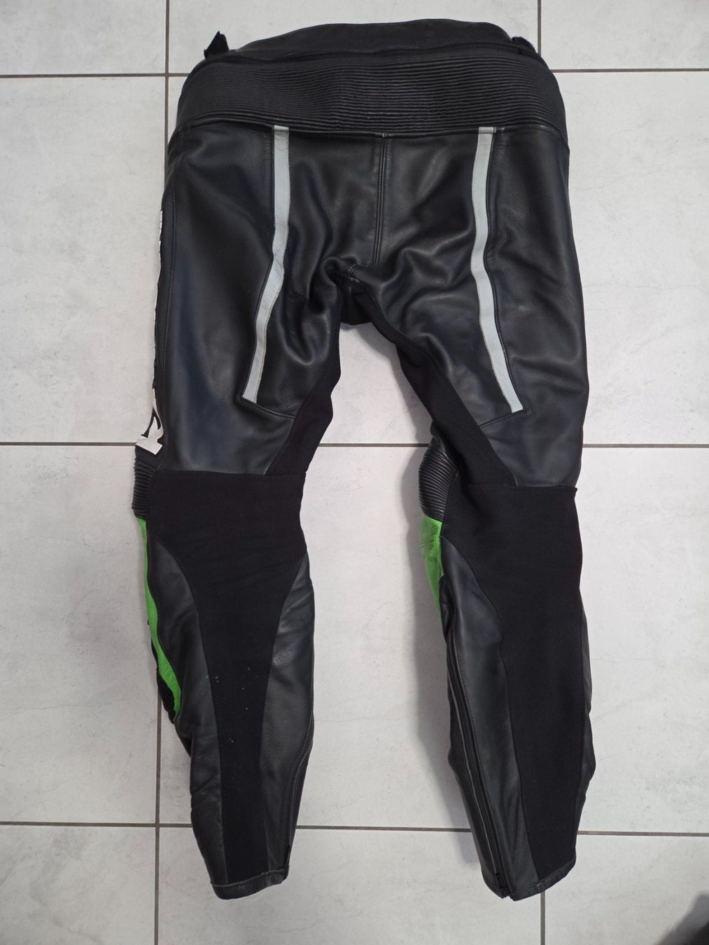 Anzüge: Kawasaki Ninja Lederkombi mit Handschuhen – Gebraucht aus Kaisten von Florian366 5