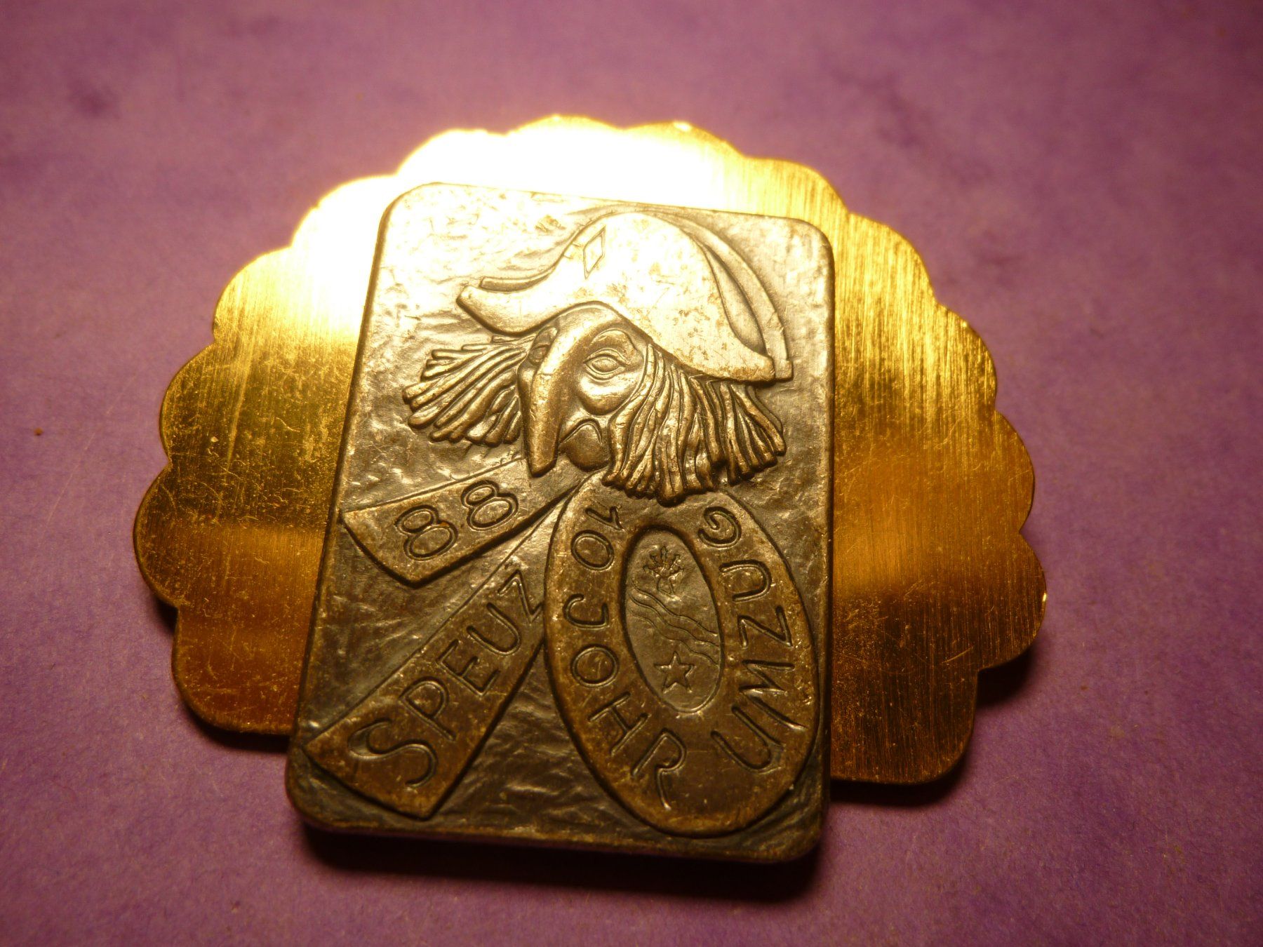 Plaquettes & Badges: SPEUZ 1988 GOLD – D'occasion à Ried (Muotathal) par Mandarin02