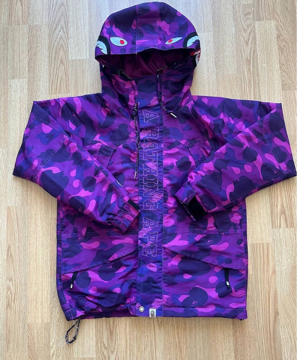 Bape Jacken: Bape Jacke  – Gebraucht aus Pfäffikon ZH von Nataliia.