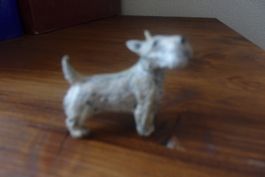 Wiener Bronze Terrier