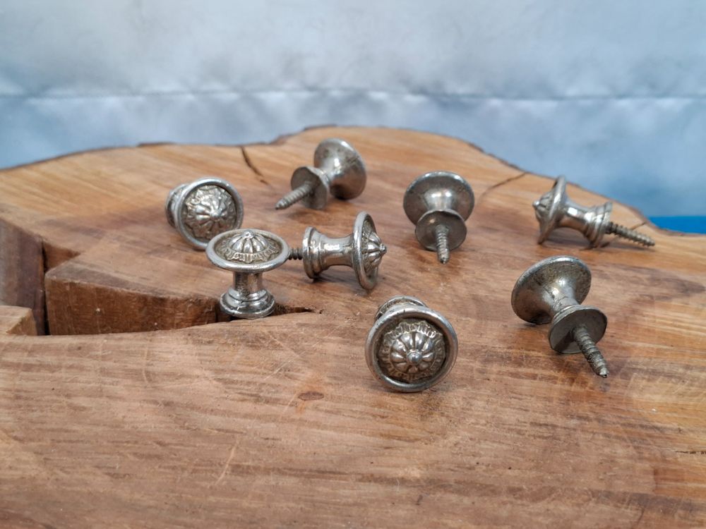 Miniatur Tür Mit 2 Kristallknöpfen – Puppenhaus Zubehör Maßstab 1:12, Metall, 25mm X 8mm
