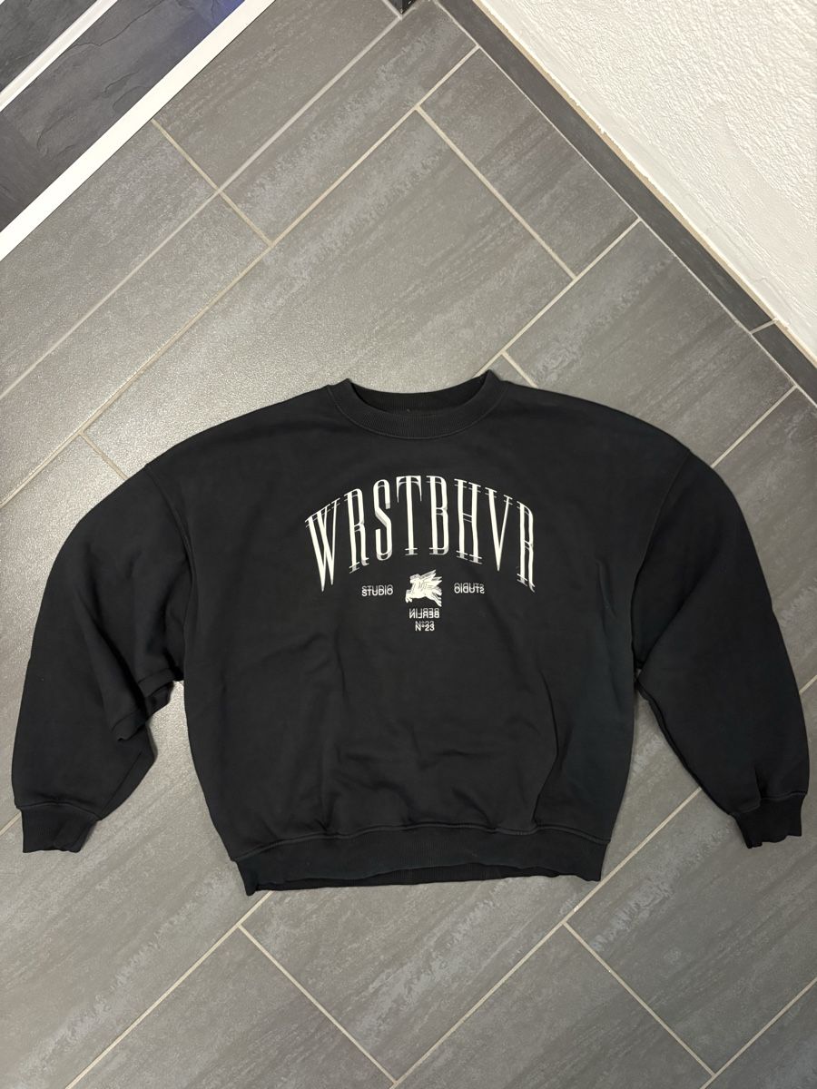 Pullover & Sweatshirts: WRSTBHVR Studio Sweatshirt L  – Gebraucht aus Rümlang von svent 1