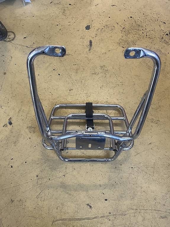 Alle Rollerersatzteile: Gepäckträger Vespa PK – Gebraucht aus Luzern von GGogo 1