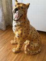 Guépard en ceramique assise 74cm hauteur 