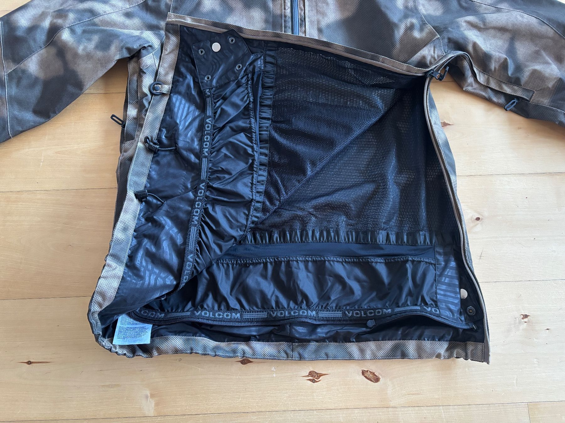 Volcom Giacche: Volcom Snowboardjacke | Brighton Anorak | Neu – Usato da Einigen venduto da peaksnapper 6