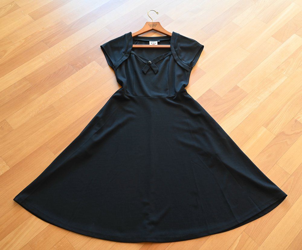 Vestiti: Retro Kleid mit Kreisrock – Usato da Zürich venduto da lau_5x7b