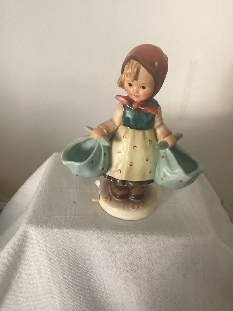 Hummel Figuren: GOEBEL FIGUR 1985 – Gebraucht aus Münchenstein von NoSu98 3