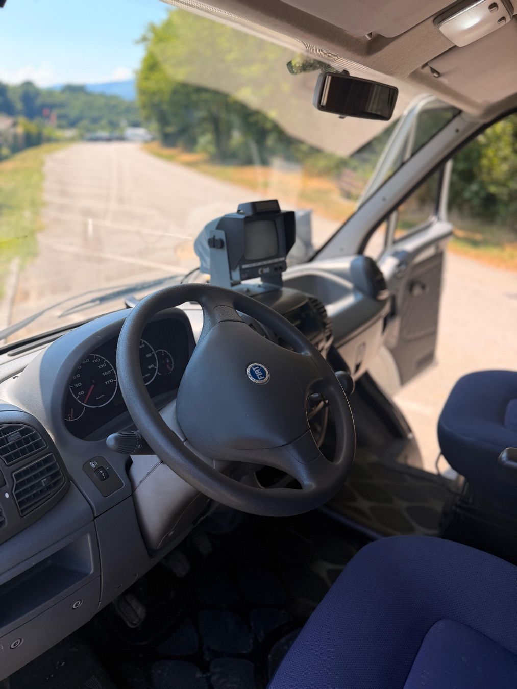 Fiat Veicoli da campeggio: Wohnmobil Ducato 2.8 mfk 08.25 – Usato da biel-bienne venduto da Sekiz 5