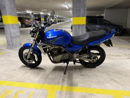 Kawasaki ER-5