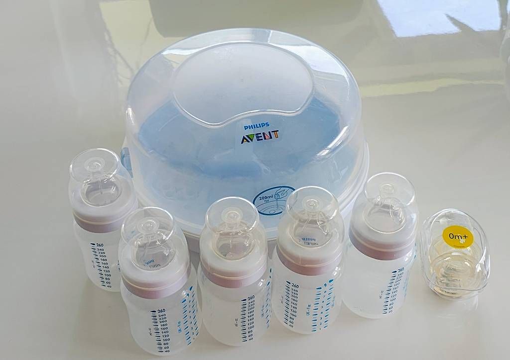 Avent Pasti del neonato: Philips Avent SCF281/02 / Mikrowellen-Dampfsterilisator – Usato da Bülach venduto da Surbetone 3