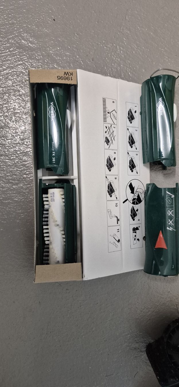 Vorwerk Staubsauger & Zubehör: Vorwerk Kobold EB 351 mit div. Zubehör – Gebraucht aus Wallbach von Uky566 1