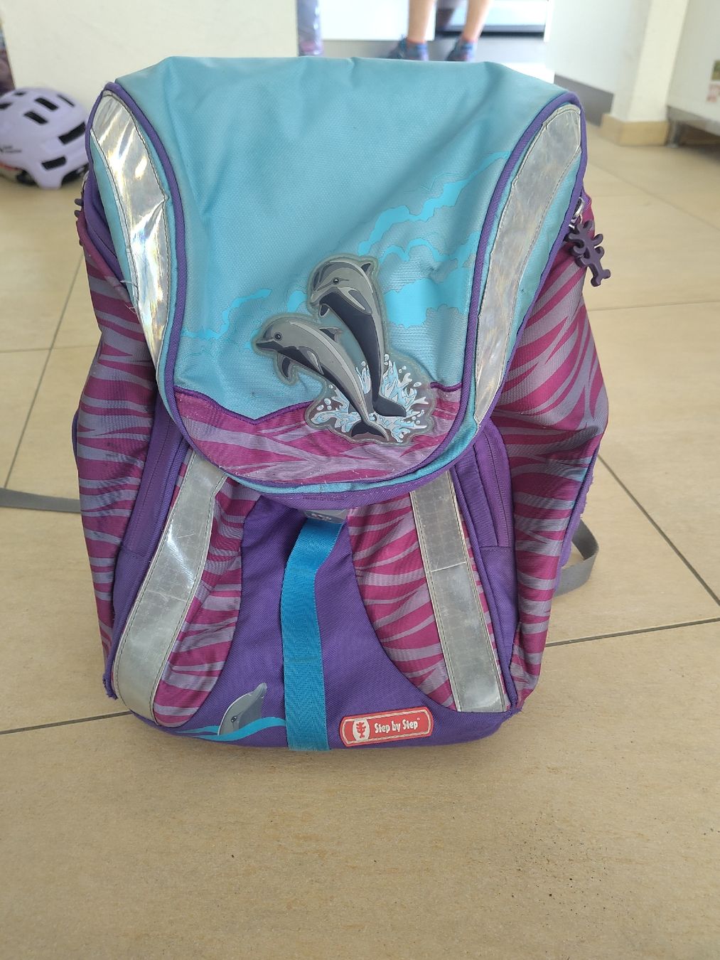 Step by Step Borse & Zaini: Kinderrucksack Step by Step lila Delfine gebraucht – Usato da Embrach venduto da JenDeca