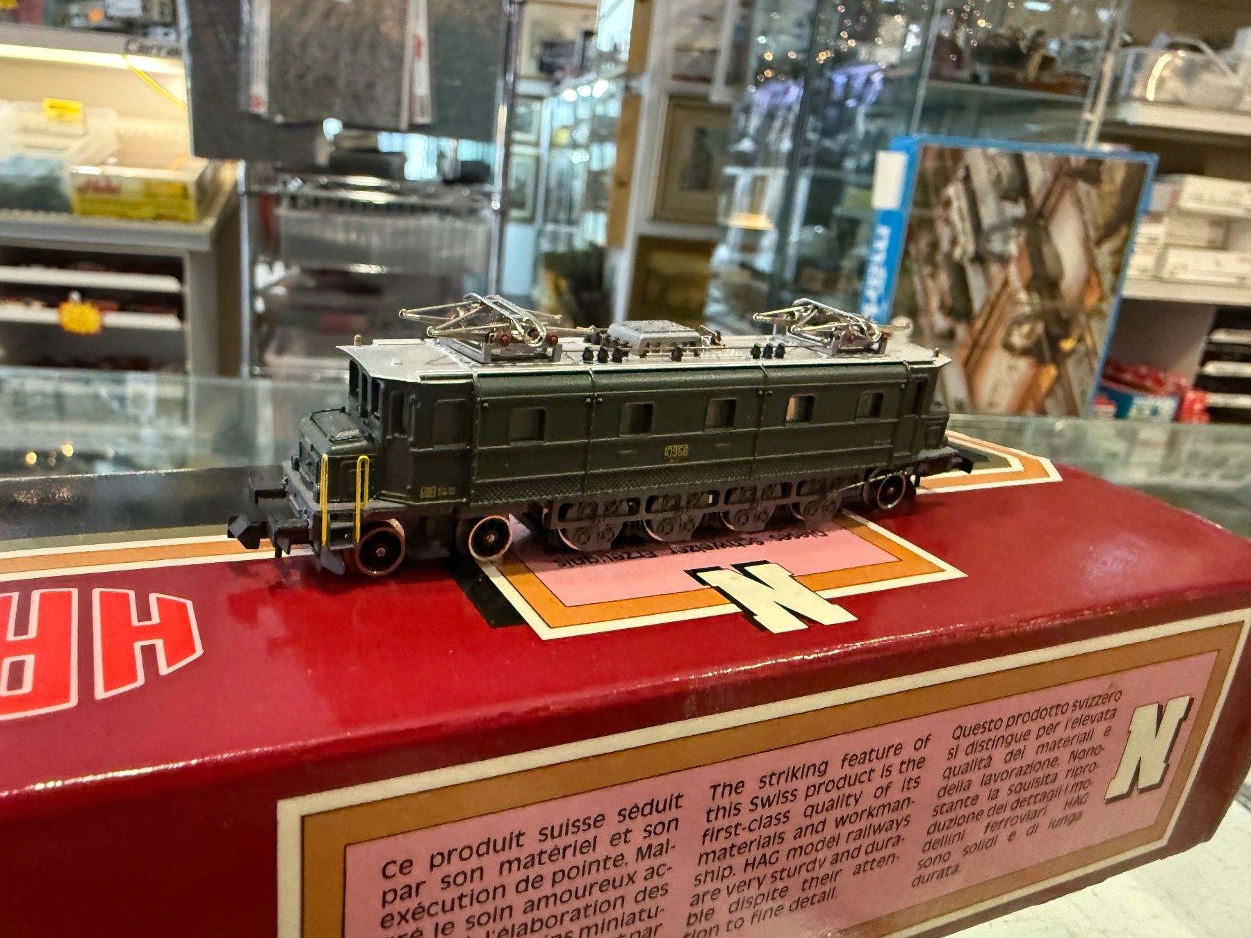 Hag Modellini di ferrovie: HAG Spur N SBB Ae 4/7 Analog – Usato da Chiasso venduto da Carrara-Modellismo 2
