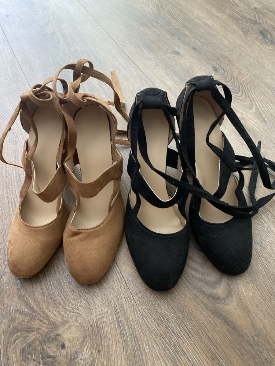 Damenschuhe: 2 Schnürrpumps Gr. 41 neuwertig – Gebraucht aus Wolfwil von Piccola87