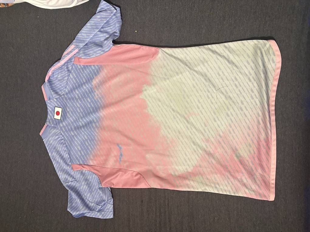 Leibchen & Hosen: Maillot du Japon – Gebraucht aus Martigny von mal_hs86 1