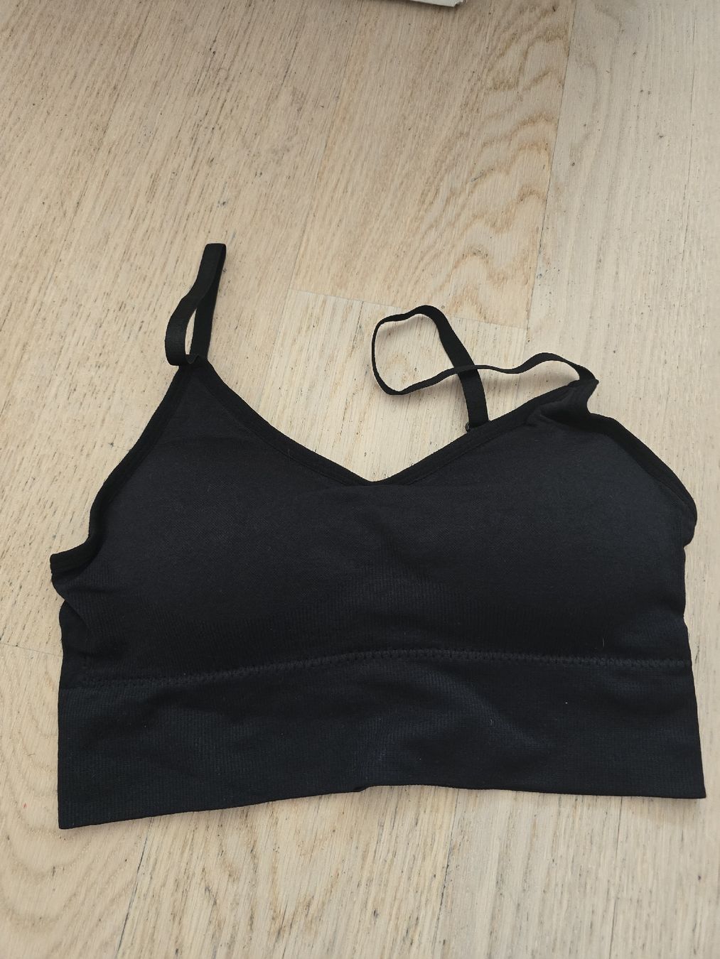 Top: Sport BH - Grösse S – Nuovo e nell'imballaggio originale da Rickenbach b. Wil venduto da Kth_v8