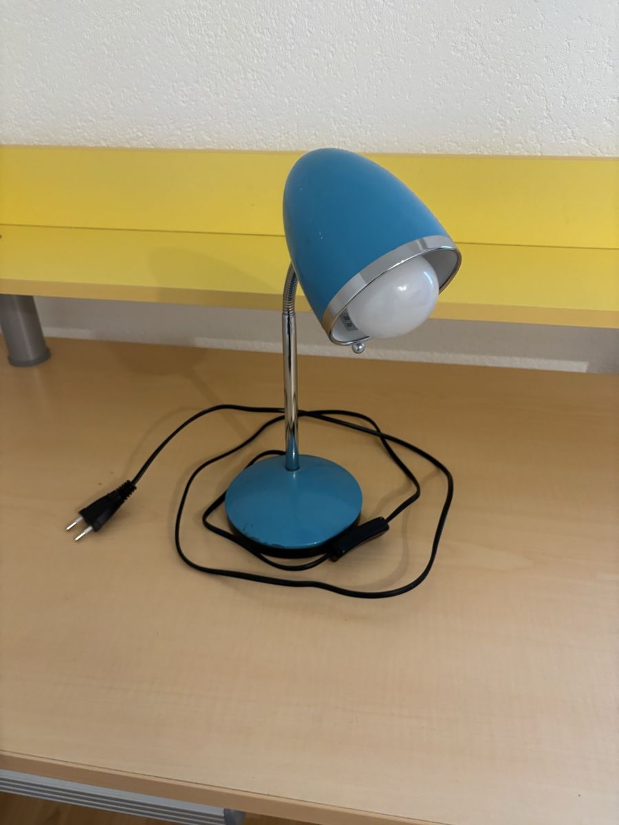 Scrivanie: Bureau enfant avec lampe – Usato da nods venduto da Tozzifan 3