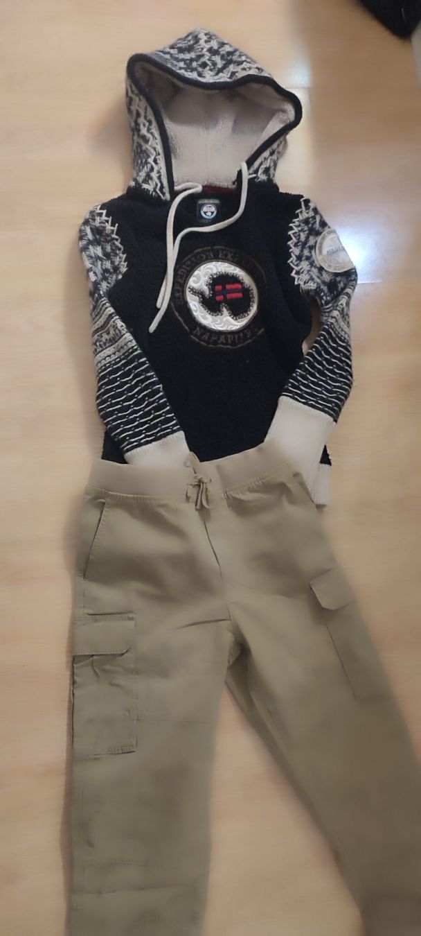 Lotti & Set di vestiti: Kinder Napapirji Pullover gebraucht und Neue Hose – Usato da Tagelswangen venduto da son_z88g 1