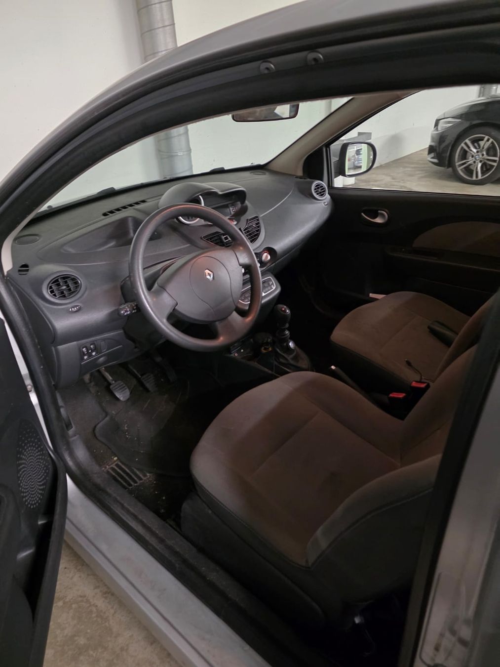 Renault Automobili: Renault Twingo 2011 – Usato da Luzern venduto da rac_nbg9 7