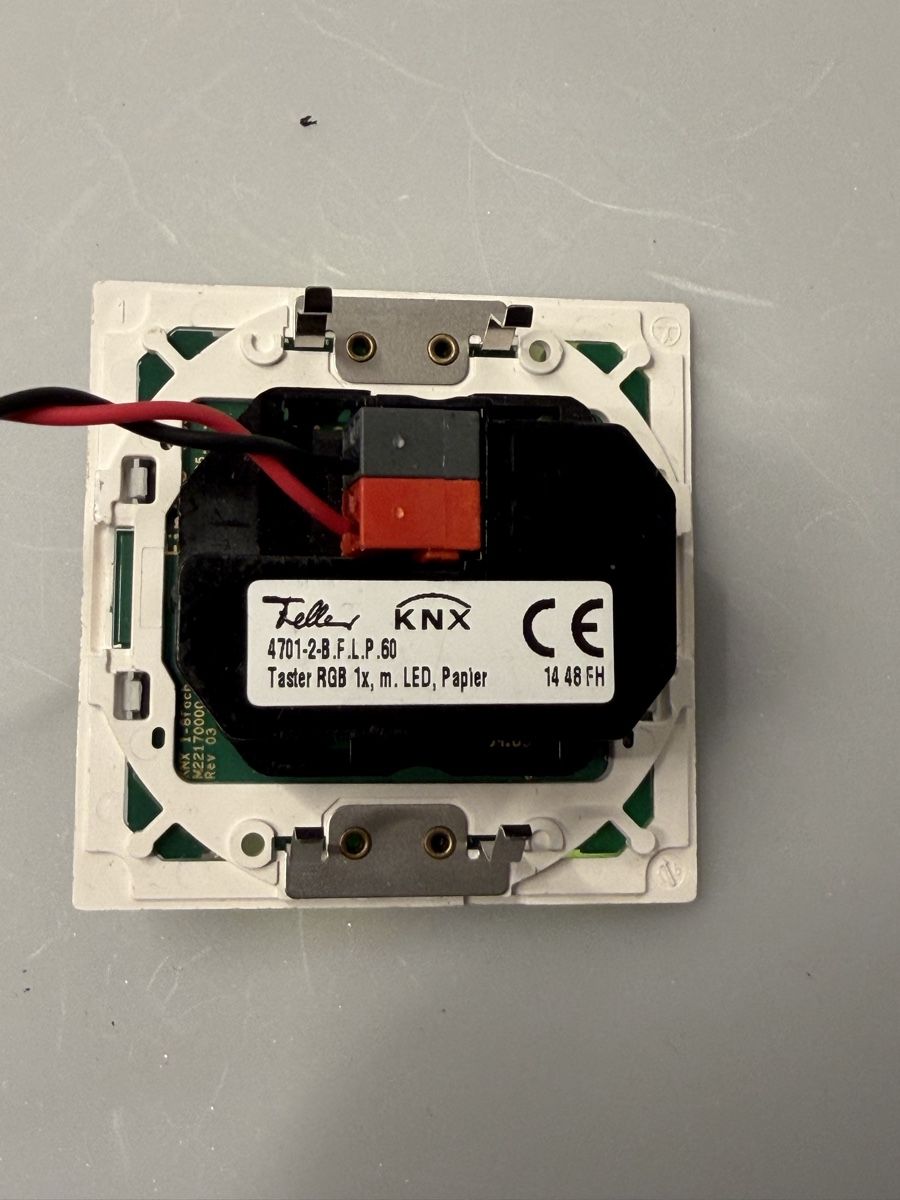 Feller Interruttori: Taster KNX Feller 4704 – Usato da Neuheim venduto da Sandokan39 4