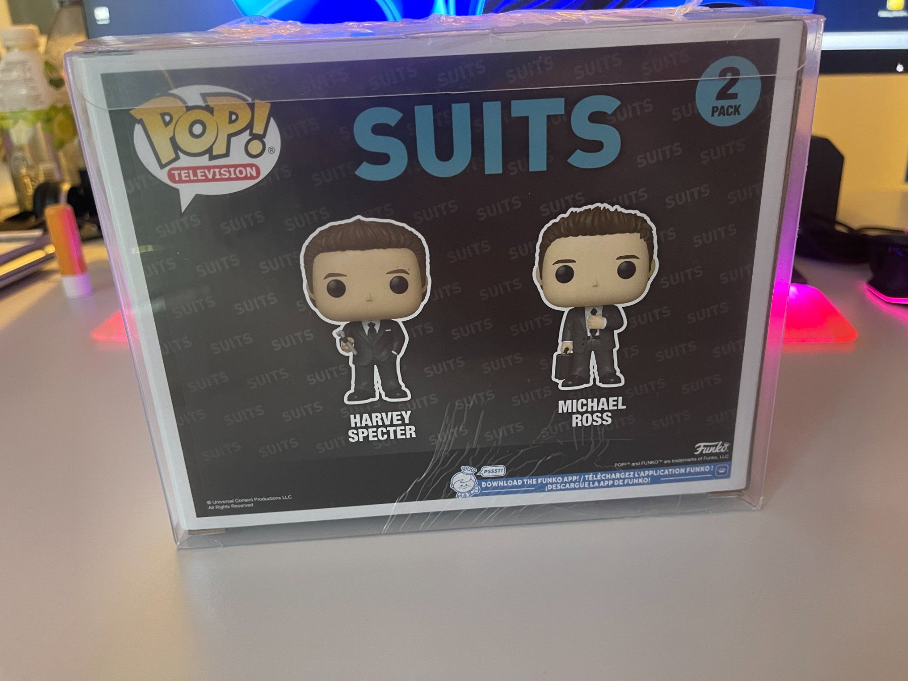 Statuette: Funko Pop - Suits – Nuovo e nell'imballaggio originale da Bern venduto da PeroT 1