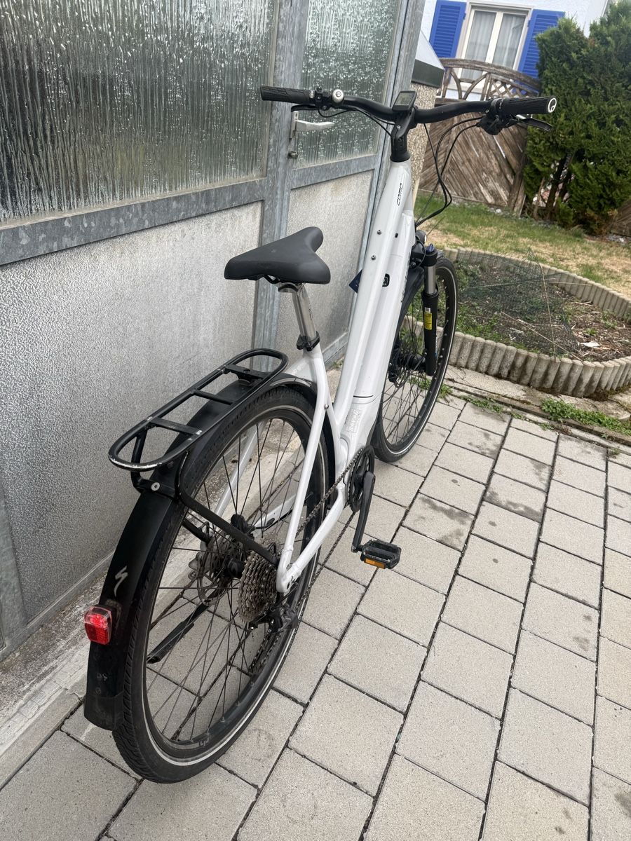 Specialized Vélos: Specialized Como Damen E-Bike – D'occasion à Oberentfelden par speed_71 9