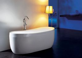 Freistehende Badewanne aus Sanitäracryl