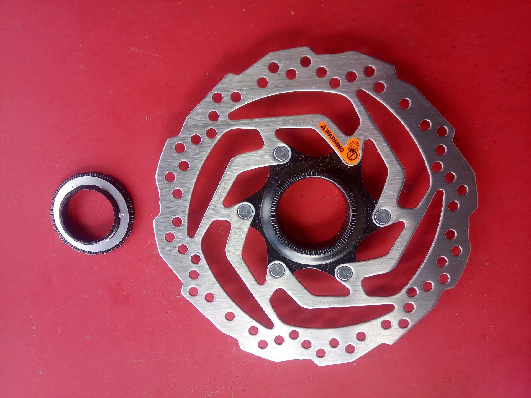 Shimano Pezzi di ricambio: SHIMANO Bremsscheibe SM-RT 10 – Nuovo e nell'imballaggio originale da Bern venduto da vogelpech 1