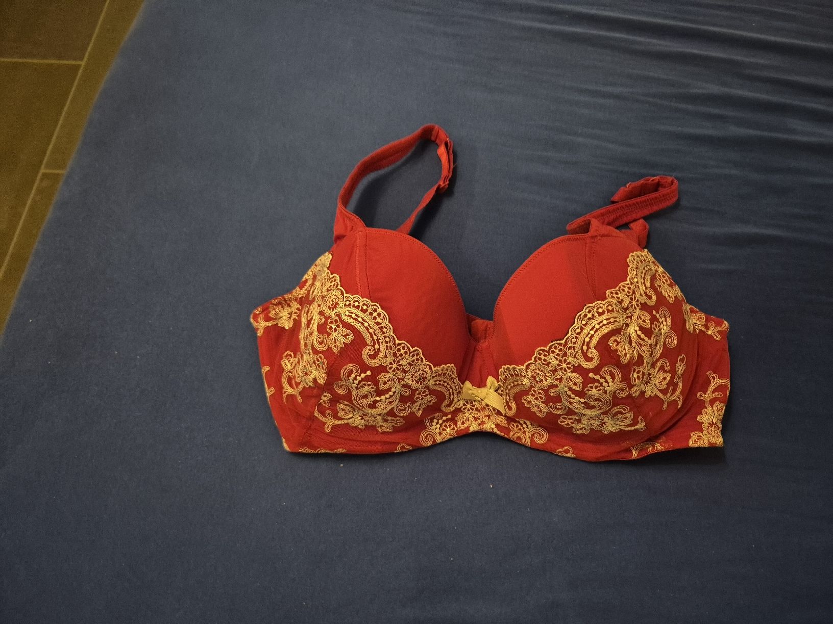 Beldona Altra biancheria intima: BH 80 E Beldona – Usato da Würenlingen venduto da kuh33