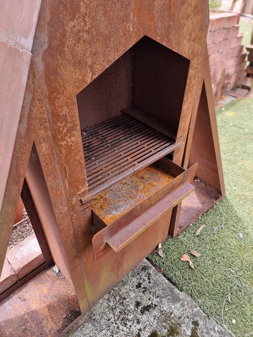 Griglie: Outdoor Grill – Usato da Zürich venduto da Dekohug 1