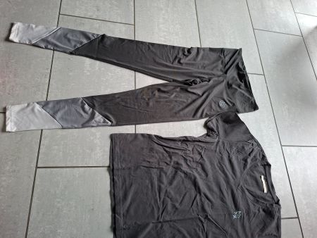 Sport Set von MEXX: Shirt und Leggings, Grau, Grösse S, Neu