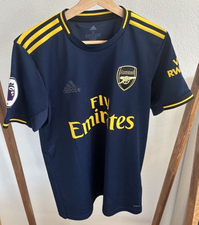 Arsenal third 2019 jersey size S
