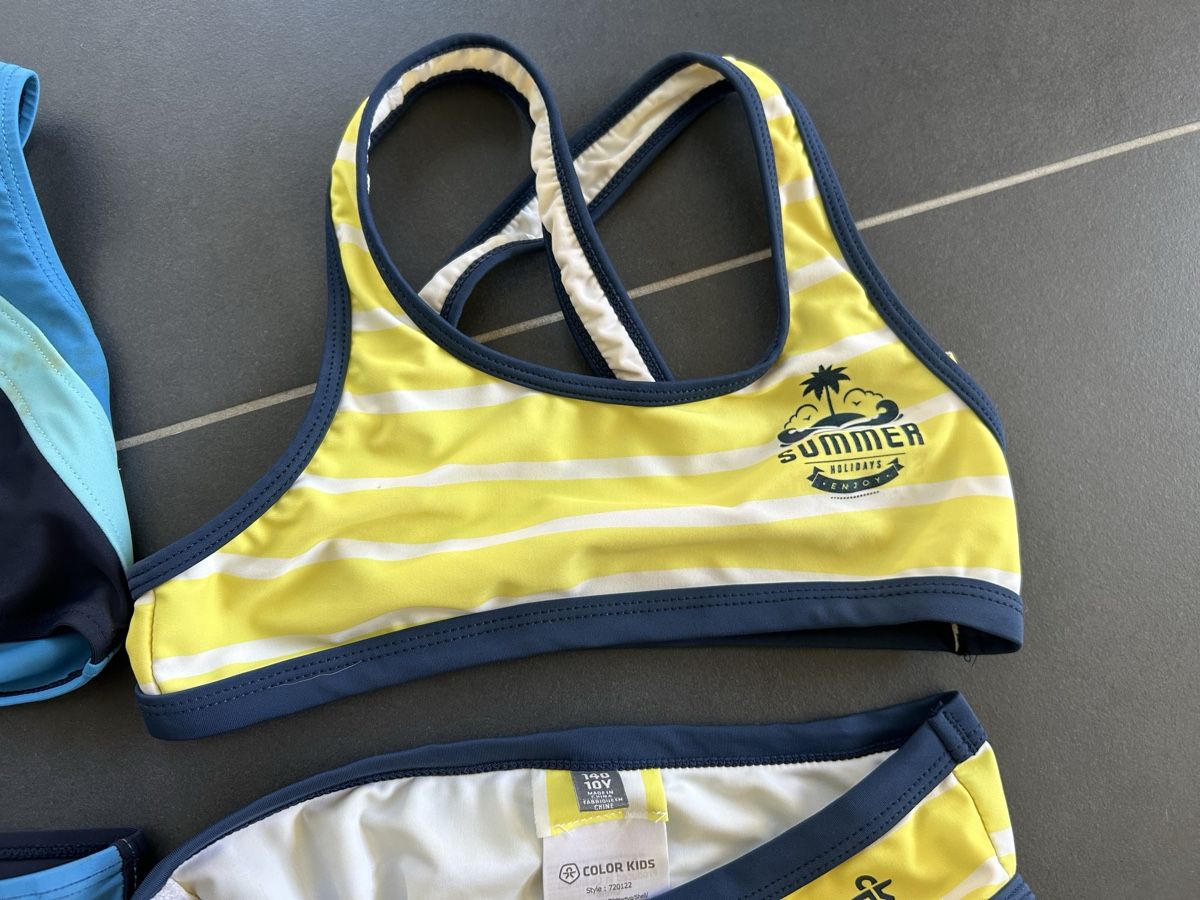 Costumi da bagno & Bikini: 2er Set Mädchen Bikini Gr.128 &140 – Usato da Illighausen venduto da Schneckli01 2