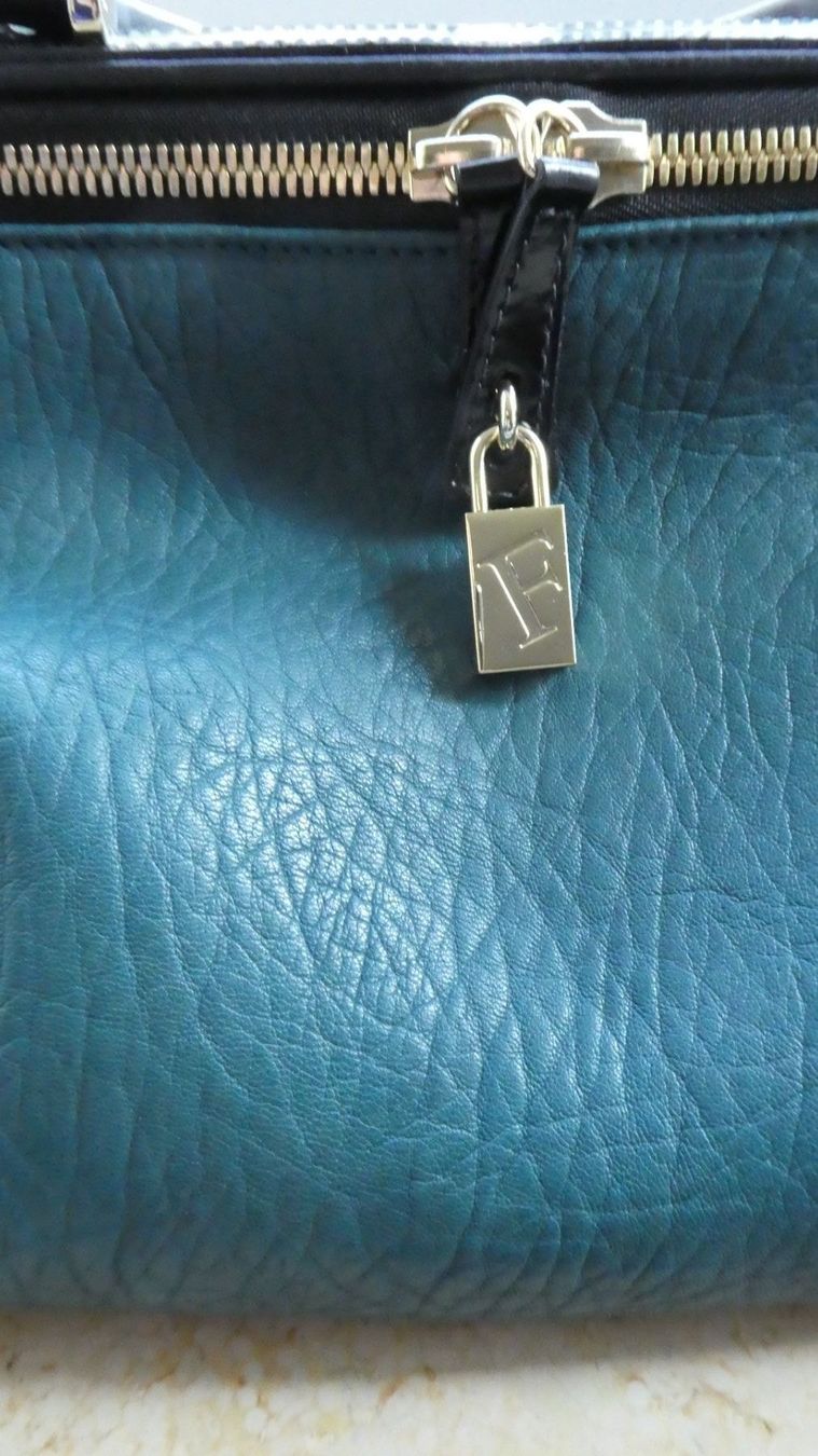 Furla Taschen für Damen: Furla Ledertasche, since 1927 Italy – Neu (gemäss Beschreibung) aus Bretzwil von barfuss 9