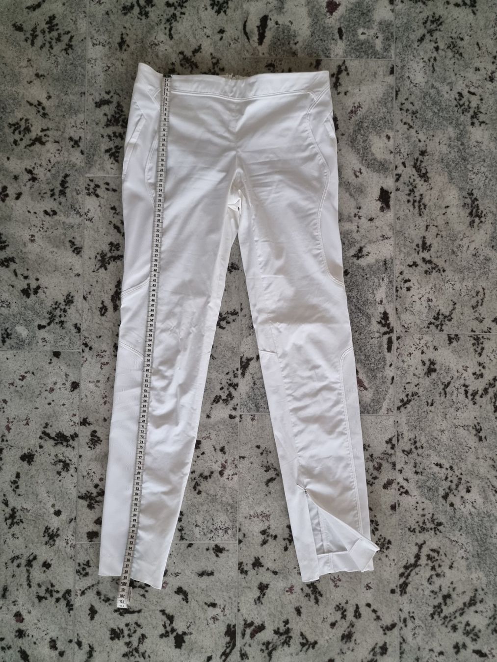 Gucci Pantaloni: Damenhose aus dem Hause Gucci – Usato da Widen venduto da kel_smm8 1